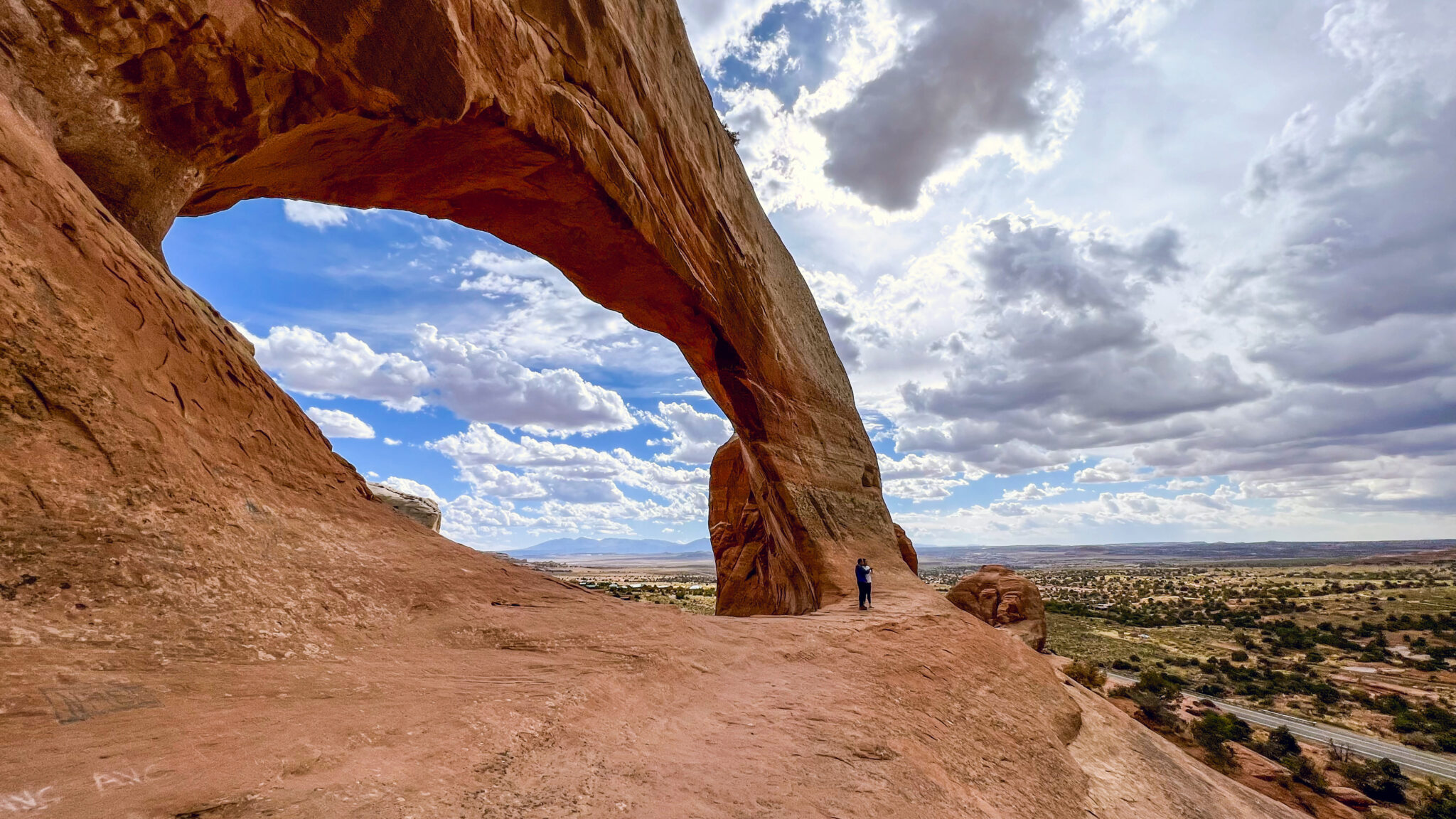 Wilson Arch with Tiny Humans