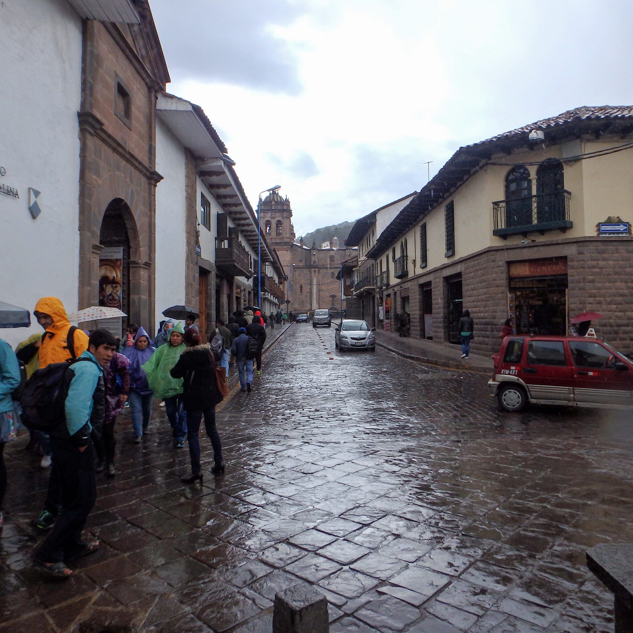 Approaching Cusco Cathedral